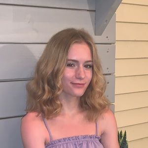 Meet your Posher, Zoe